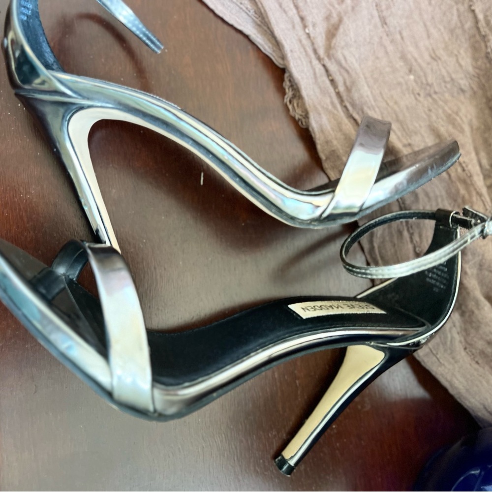 Steve Madden Silver Stilletos size 7.5